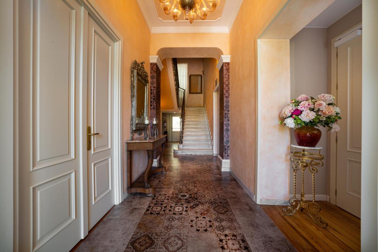 Hotel Villa Elisa & Spa Бордихера Екстериор снимка