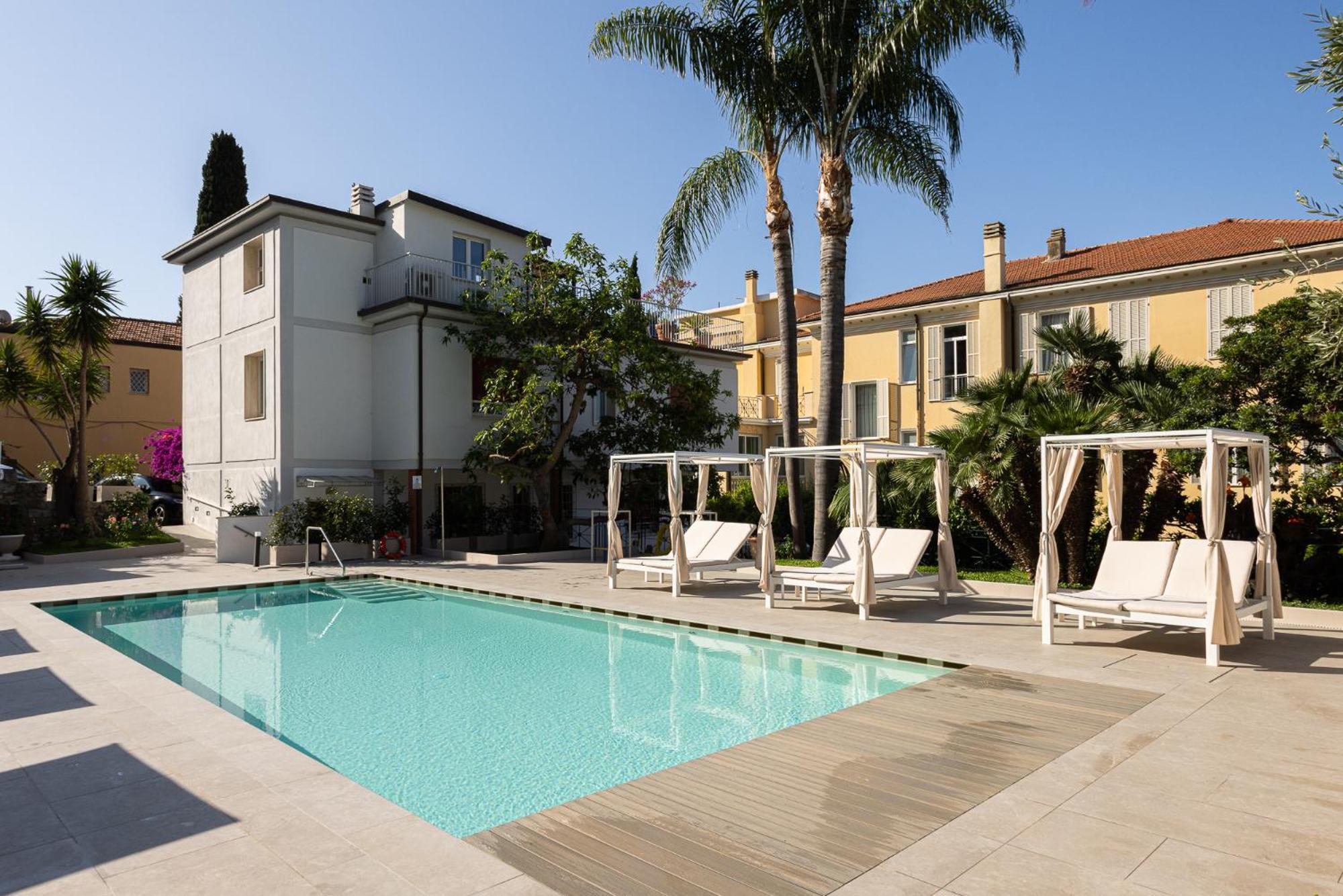 Hotel Villa Elisa & Spa Бордихера Екстериор снимка