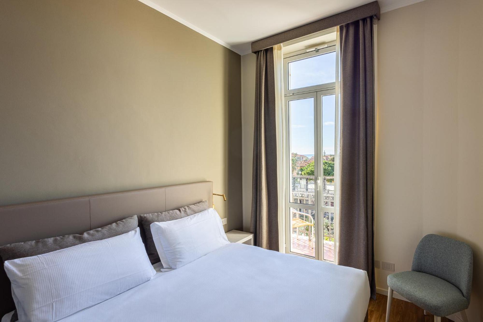 Hotel Villa Elisa & Spa Бордихера Екстериор снимка